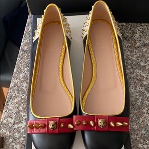 Gucci Flats